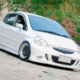 car with low ground clearance